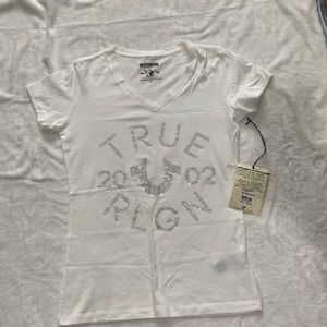 True religion women’s T-shirt with tags with rhinestones